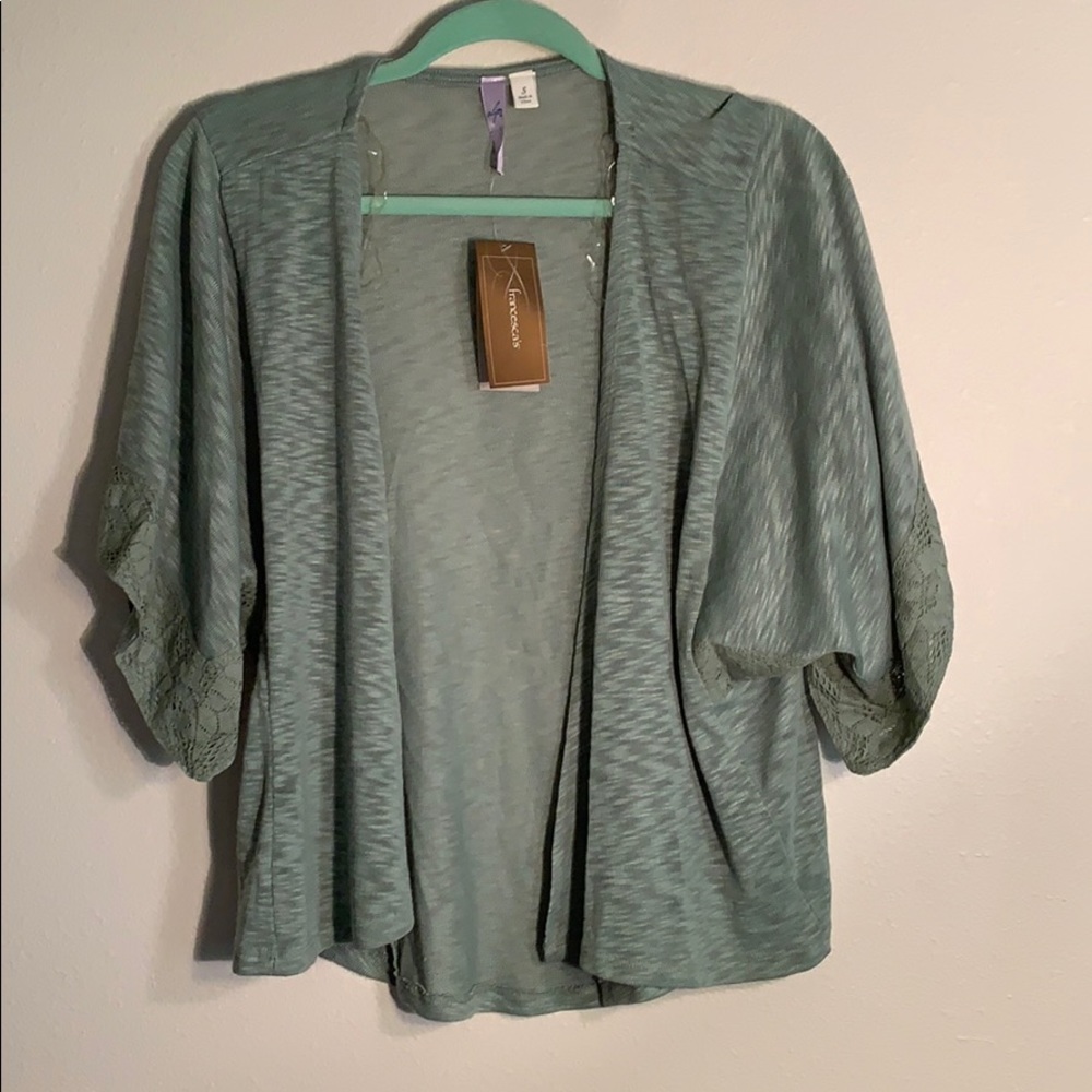 Green short sleeve cardigan/coverup